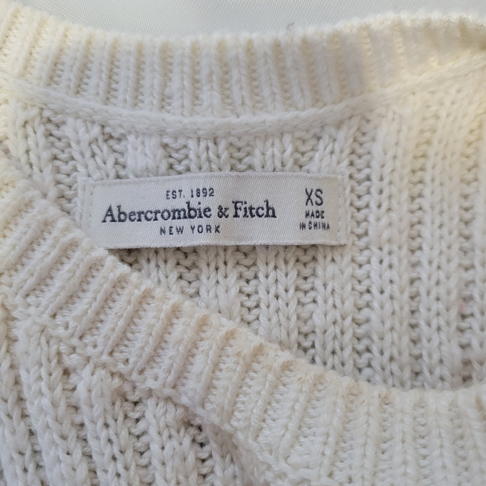 Abercrombie & Fitch Size XS Sweater Knit Tank Top Lace Sides - Picture 8 of 8